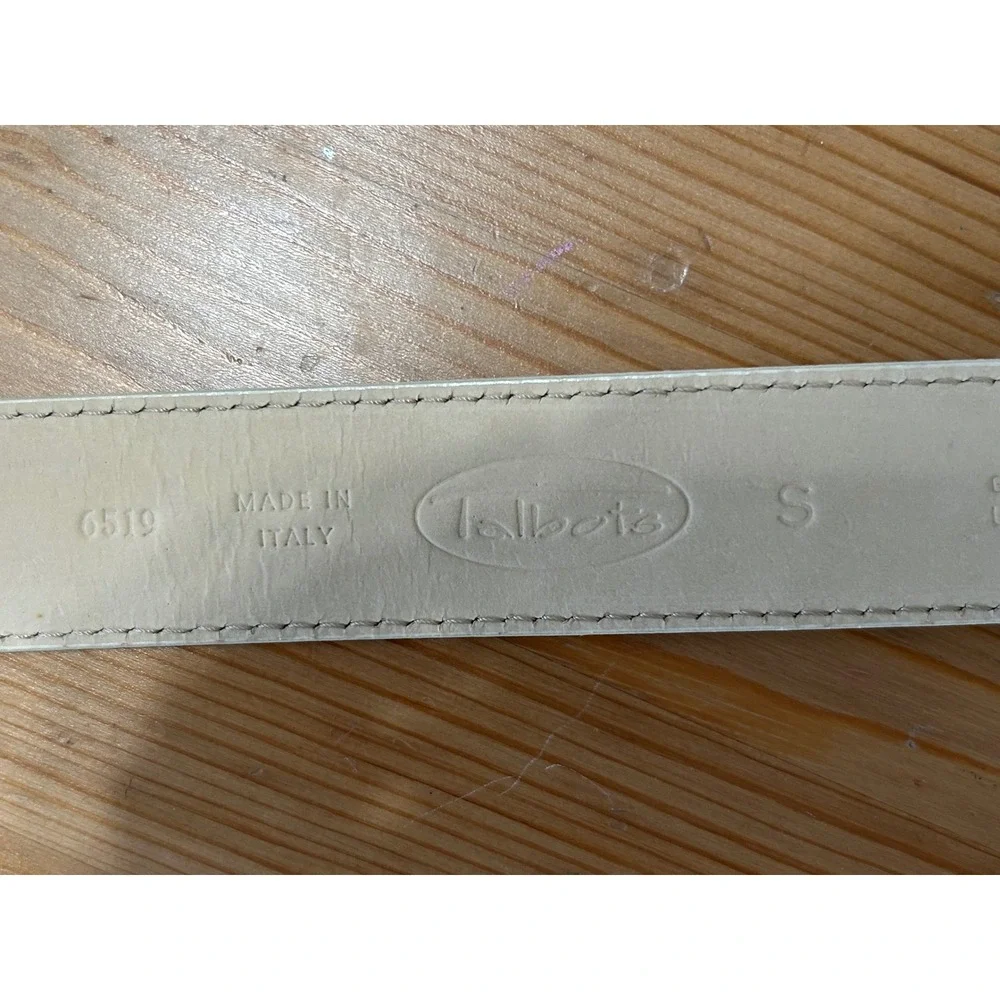 Talbots White/Ivory S Pebble Leather Belt Gold Buckle Made in Italy Quiet Luxury